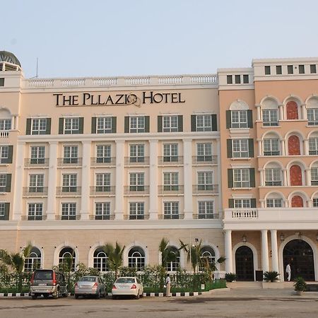 The Pllazio Hotel Gurgaon Ngoại thất bức ảnh