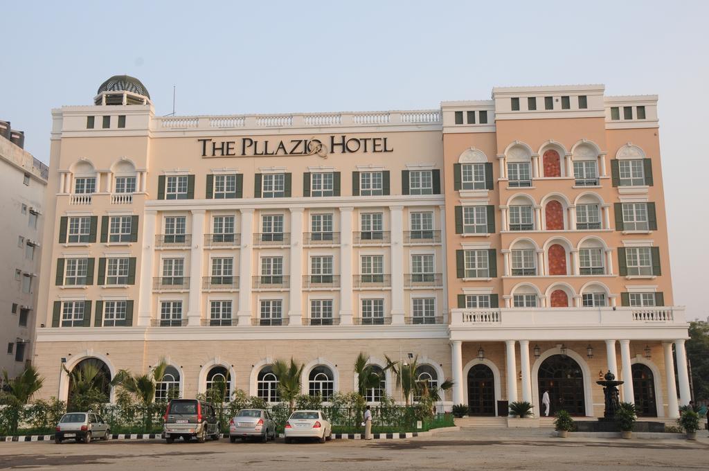 The Pllazio Hotel Gurgaon Ngoại thất bức ảnh