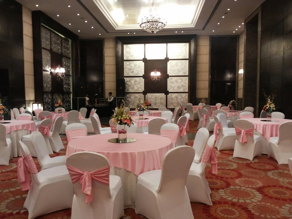 The Pllazio Hotel Gurgaon Ngoại thất bức ảnh